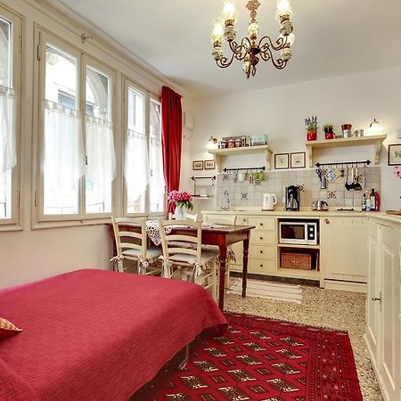 Ca' Badoer Frari Apartamento Veneza Exterior foto