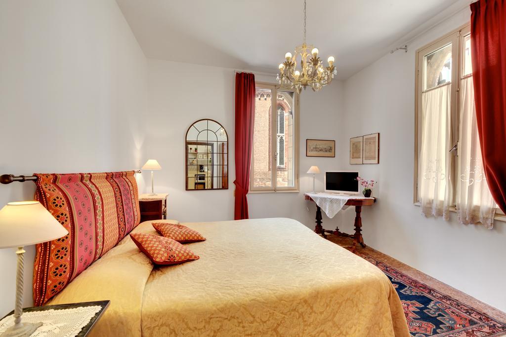 Ca' Badoer Frari Apartamento Veneza Exterior foto
